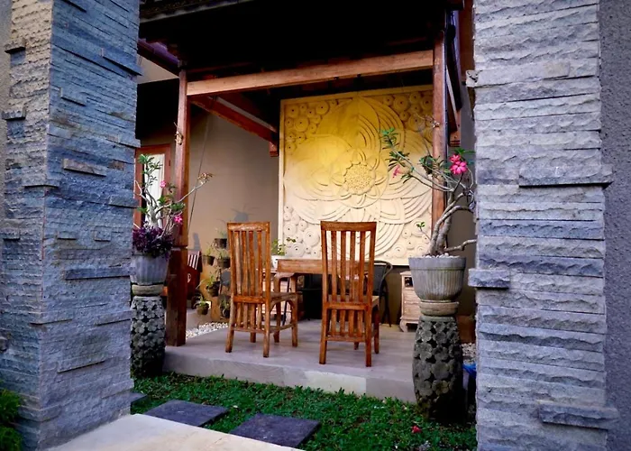 Homayoon At Bisma - 10 Min Walk To Center