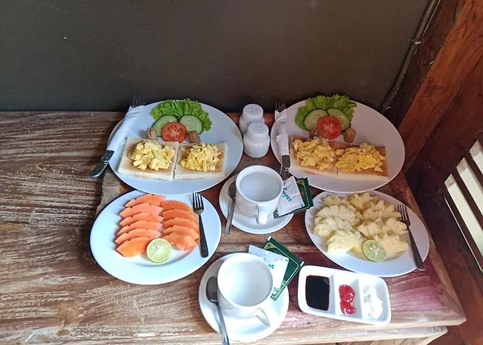 Couette-café Homayoon At Bisma - 10 Min Walk To Center