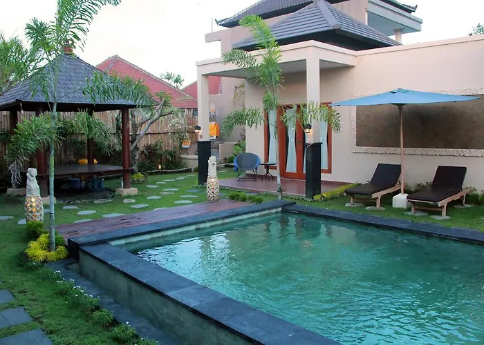 Homayoon At Bisma - 10 Min Walk To Center Couette-café