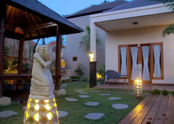 Homayoon At Bisma - 10 Min Walk To Center Couette-café 3*